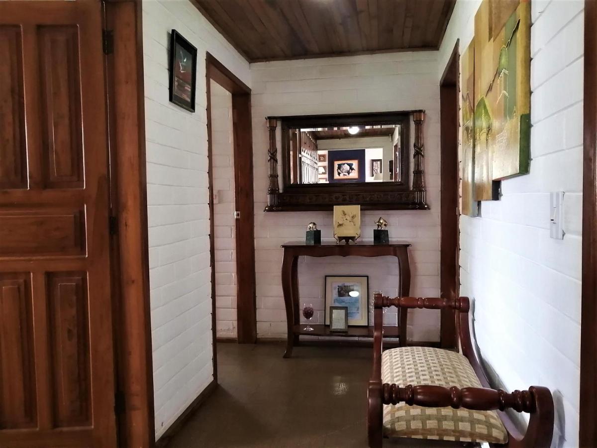 Chester'S B&B 타바벨라 외부 사진